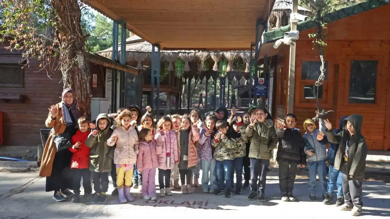 Antalya Doğal Yaşam Parkı’nda 5 Bini Aşkın Öğrenciye 109 Eğitim! 4